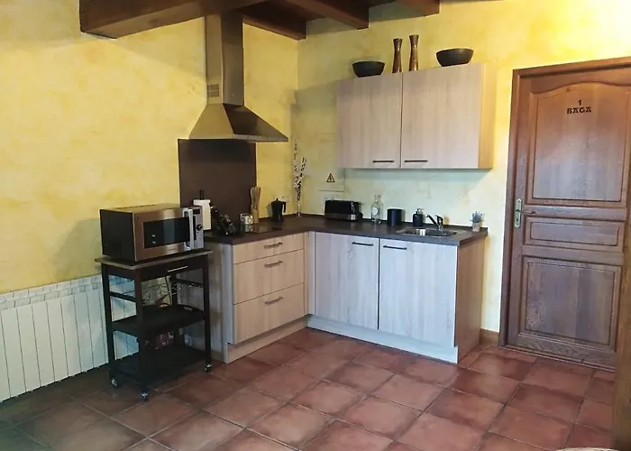 Apartamento Rural Artizarra * Hondarribia