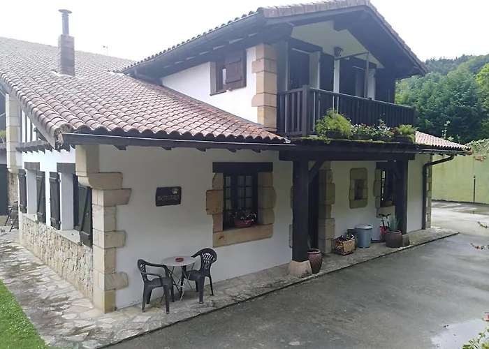 Apartamento Rural Artizarra * Hondarribia